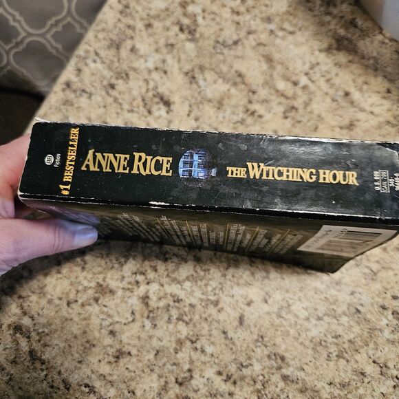 "The Witching Hour" by Anne Rice (Paperback) | Mayfair Witches Series, Book 1 - Picture 2 of 4